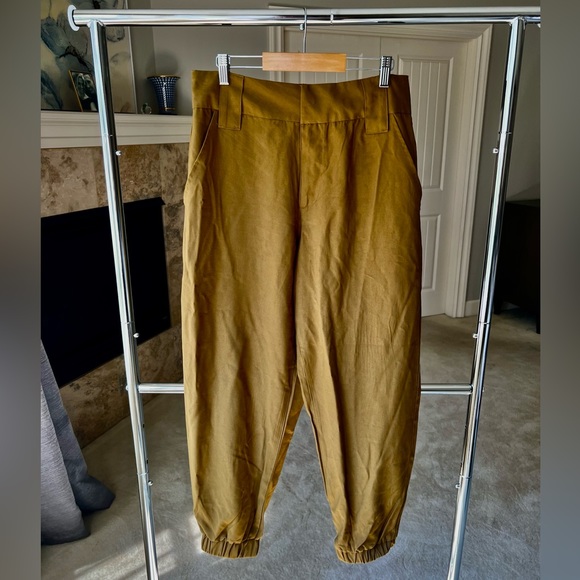 NEW Forever 21 cargo joggers pants in khaki - Picture 2 of 5
